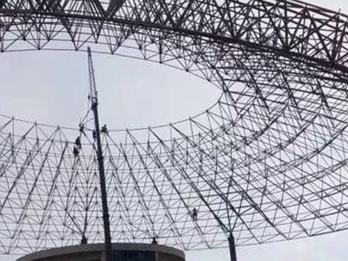 海南篮球馆球形网架厂家价格